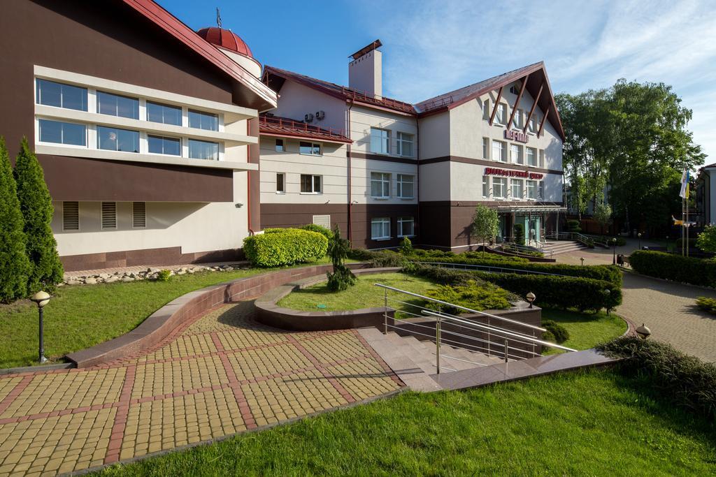 Villa Kristina Truskavets Buitenkant foto